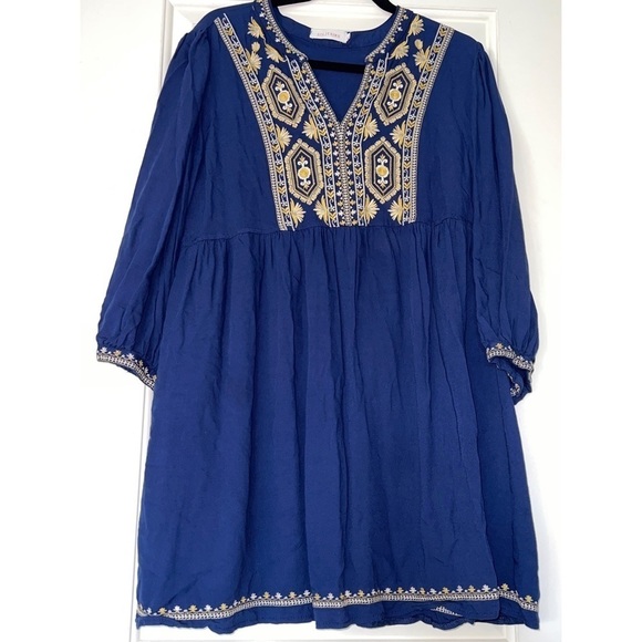 Solitaire BLUE EMBROIDERED TUNIC TOP - XL - Picture 1 of 3